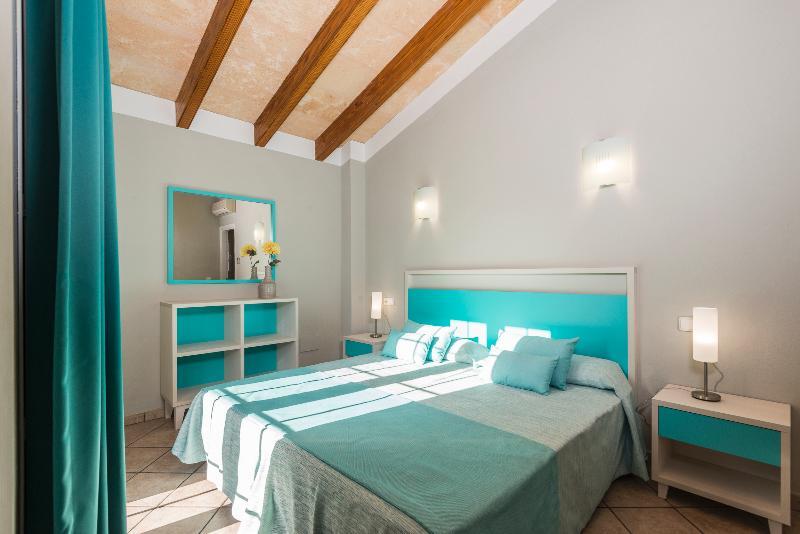 Maribel Villas Cala Blanca  Exterior photo